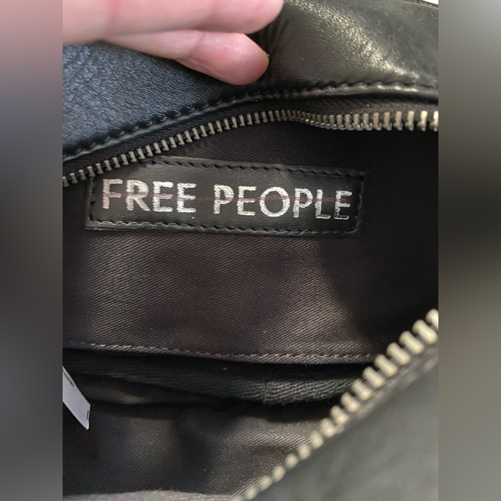 New Free People Say Yes Leather Handbag- Black - Picture 3 of 7